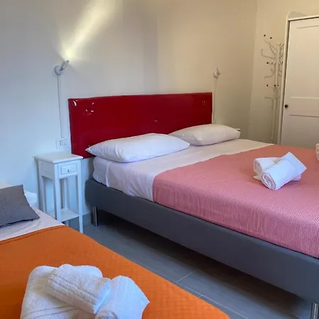 Casa Donna Francy Center 4* Neapel